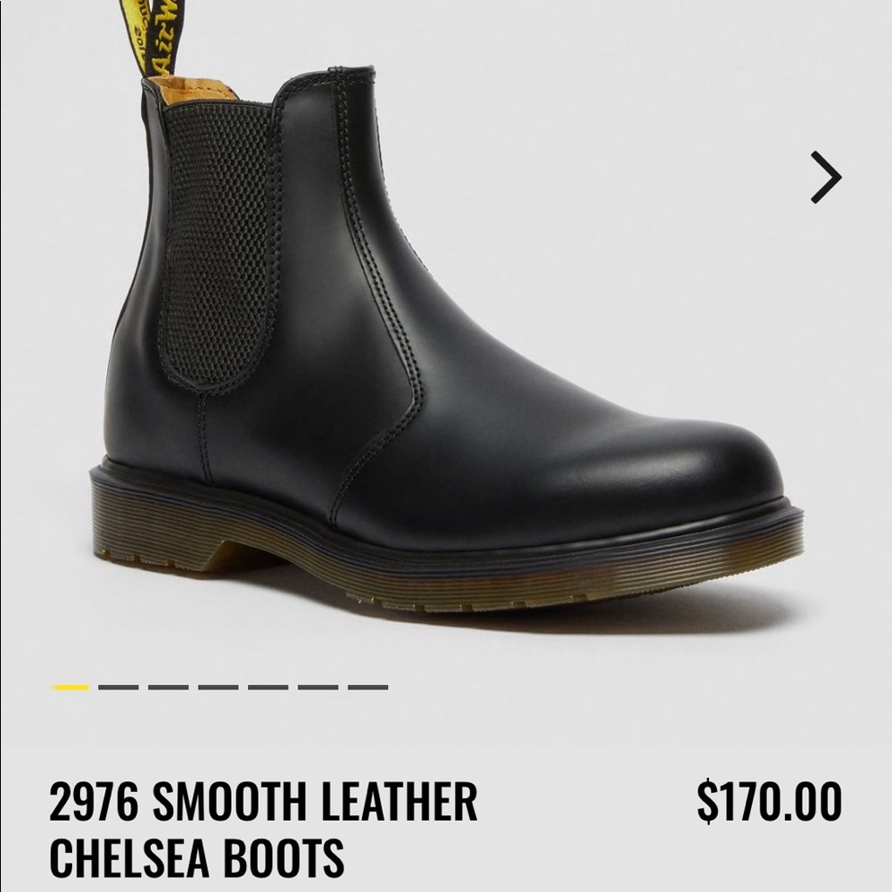 DR. MARTENS 2976 SMOOTH LEATHER BLACK CHELSEA BOOTS